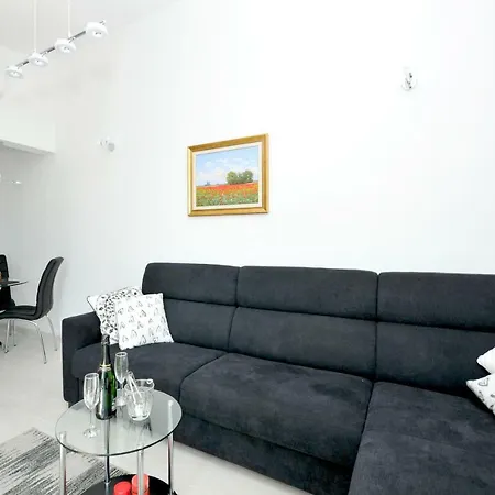 شقة Vila Ivan