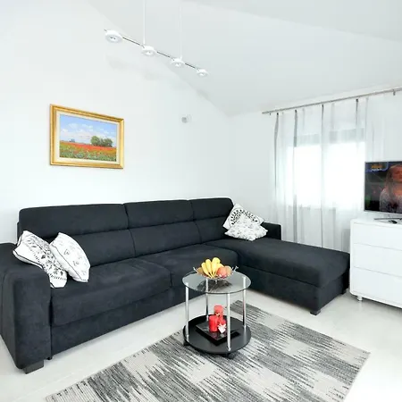 Vila Ivan